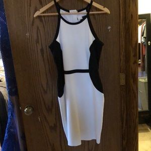 Black and white Banana Republic size 2 dress